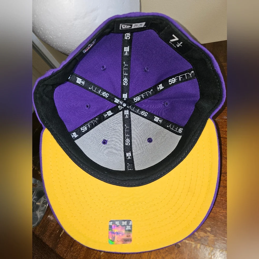 Minnesota Vikings New Era NFL On Field 59FIFTY Cap Purple Fitted Hat‎ Size 7 1/4